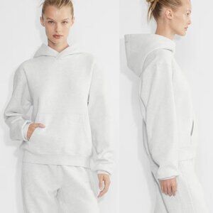 Aritzia x TNA Cozy Fleece The Perfect Hoodie in Heather Cloud White